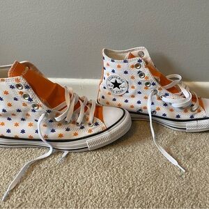 Brand New ✨ Rare Kimberly-Clark Converse High-Top Sneakers (8.5W/6.5M)